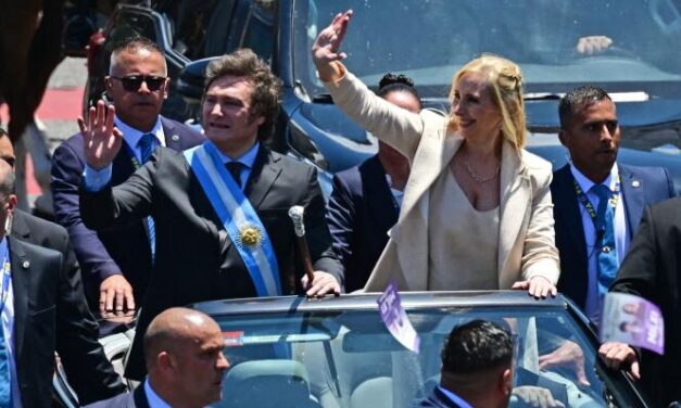 Milei asume Presidencia de Argentina