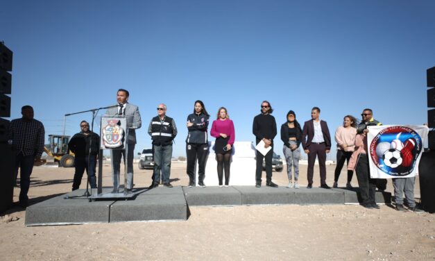 Arranca Presidente Pérez Cuéllar obras del Estadio 8 de Diciembre