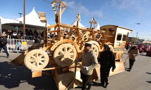 Destacan a Juárez como la puerta al México Mágico en el Gran Desfile del 364 Aniversario de la ciudad