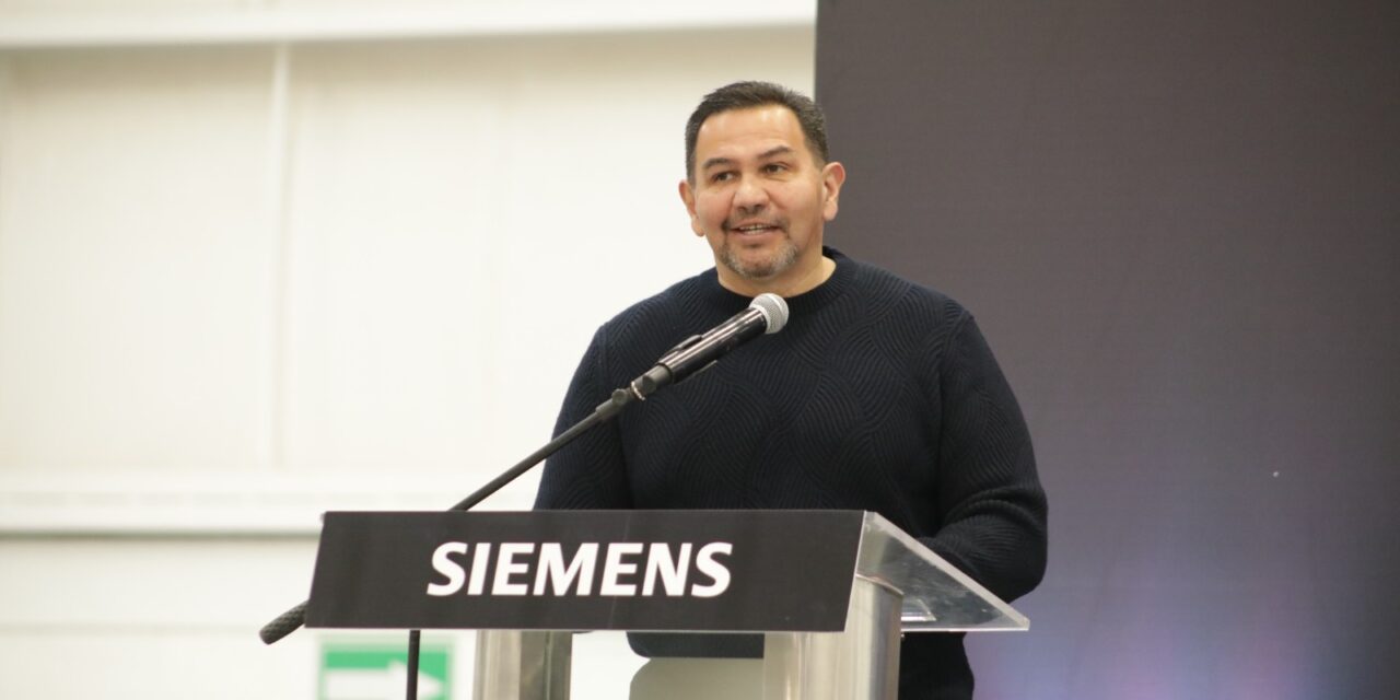 Acude Presidente Cruz Pérez Cuéllar a la inauguración de planta SIEMENS ITESA 4