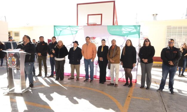 Entrega Presidente obras de rehabilitación en la Escuela Primaria “María Olivia Cárdenas”