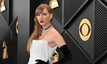 Taylor Swift rompe récord en los Grammys
