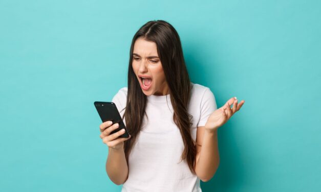 Cae aplicación móvil de BBVA Bancomer, en quincena
