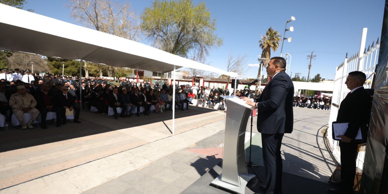 Conmemoran el 218 aniversario del natalicio de Benito Juárez