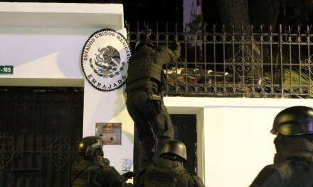 Se preocupa Rusia por irrupción en embajada de México en Ecuador