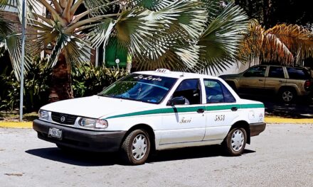 Taxistas de Cancún no tienen llenadera