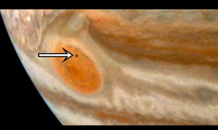 Sonda de la NASA capta una pequeña luna de Júpiter