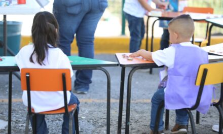 Celebran a niños en Estancia Infantil Municipal