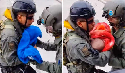 Militares rescatan a bebés de inundaciones en el sur de Brasil