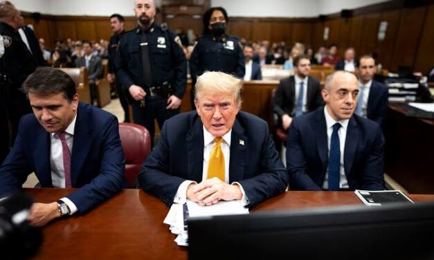 Declaran culpable a Trump en su histórico caso penal