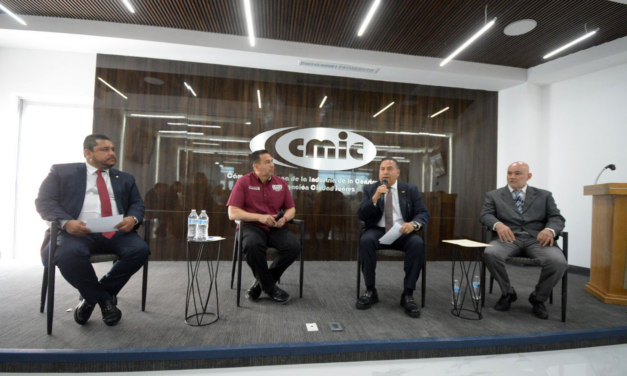 Presenta sus propuestas ante la Cámara Mexicana de la Industria de la Construcción (CMIC).