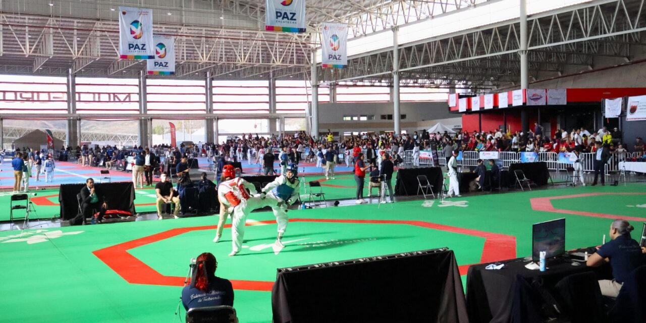 Juarenses consiguen 40 medallas en taekwondo