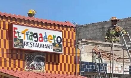 Se incendia icónico restaurante ‘El Tragadero’