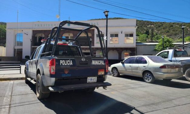 ¡Pueblo sin ley! Policías de El Oro dejan de laborar por falta de pagos