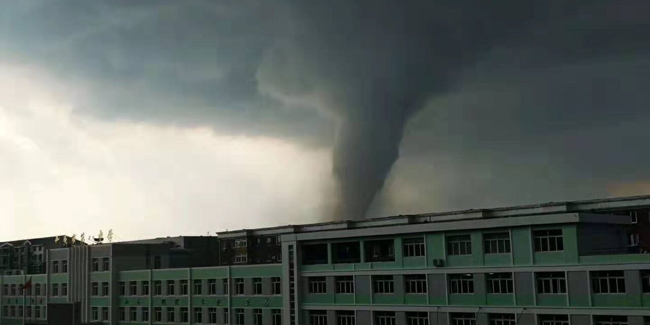 Tornado en China deja al menos 5 muertos y 88 heridos