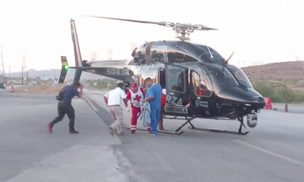 Realiza Estado operativo aéreo y terrestre tras accidente vehicular en carretera a Juárez