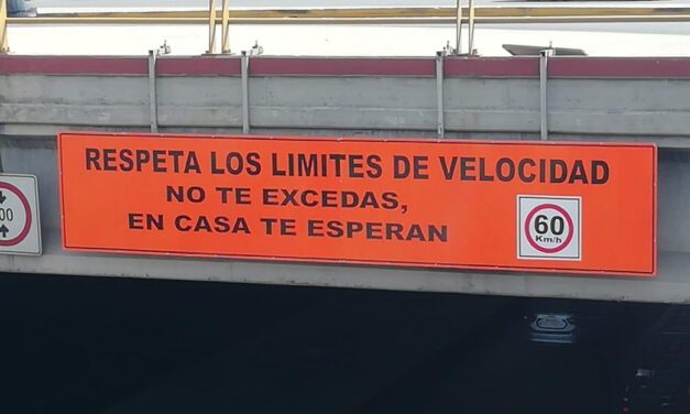 ColocaN señalamientos viales para reforzar campaña “No te excedas en casa te esperan”