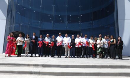 Participa alcalde en inauguración de empresa Taiwanesa; invita a invertir en esta frontera