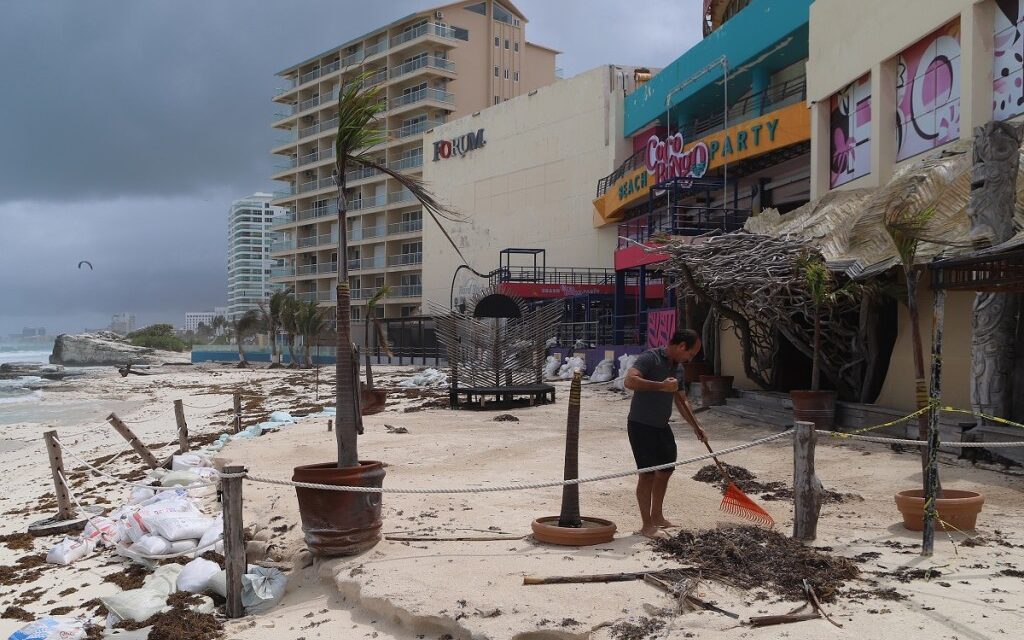 Cancún retoma la normalidad tras ‘Beryl’