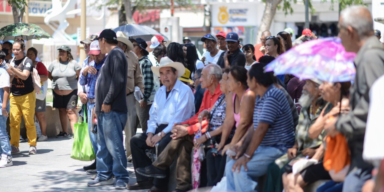 ‘Rock en la Plaza’ lleva una tarde de música y cultura al corazón de Juárez