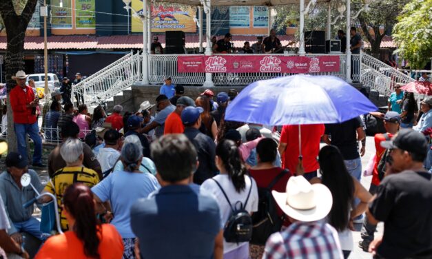 ‘Rock en la Plaza’ lleva una tarde de música y cultura al corazón de Juárez