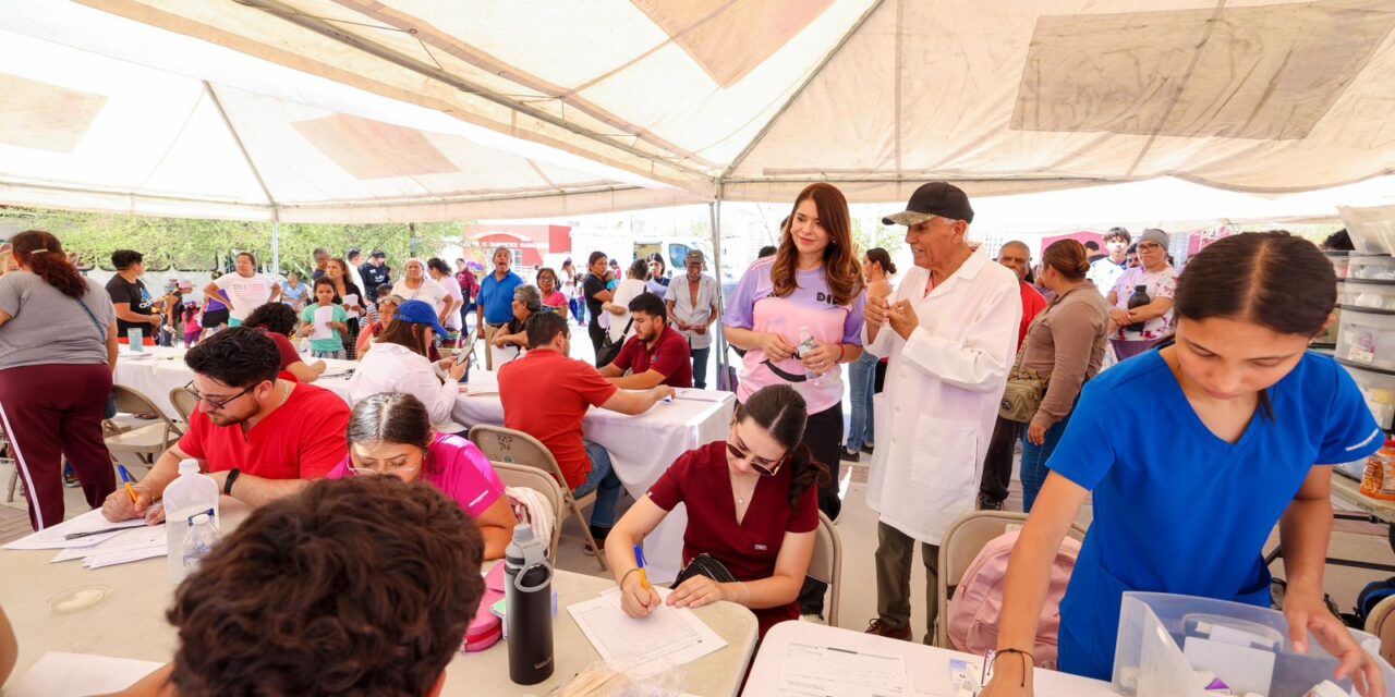 Realiza DIF Municipal y Centros Comunitarios Cruzada en el Centro Comunitario Francisco Villarreal Torres