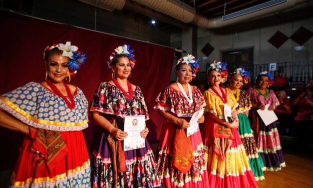 Celebran con gran entusiasmo el “Festival Cultural 60 y Más” en el Centro Municipal de las Arte