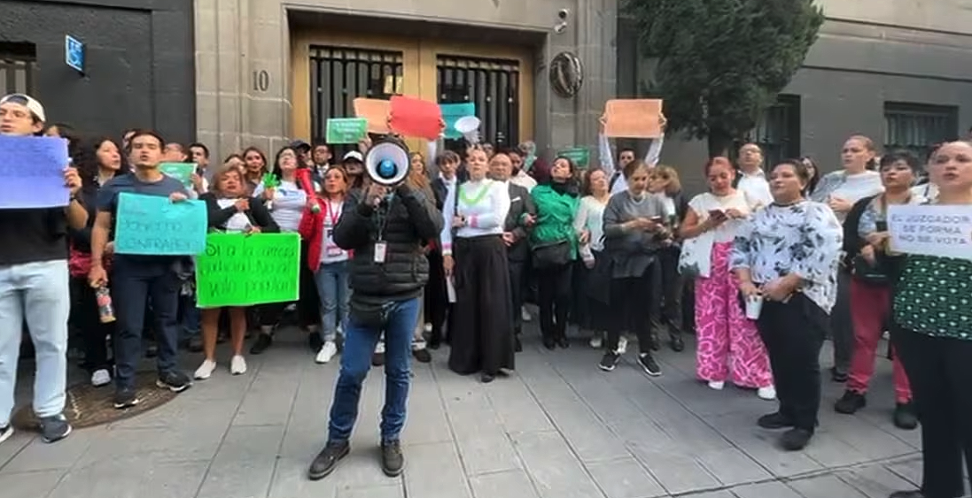 Trabajadores de la Corte cierran accesos en rechazo a reforma judicial