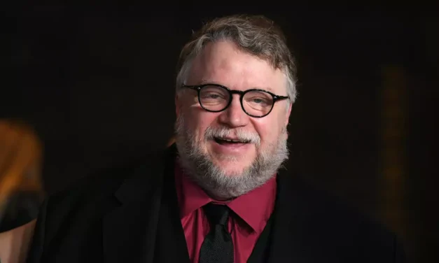 Guillermo del Toro comparte su experiencia paranormal en un hotel en Escocia