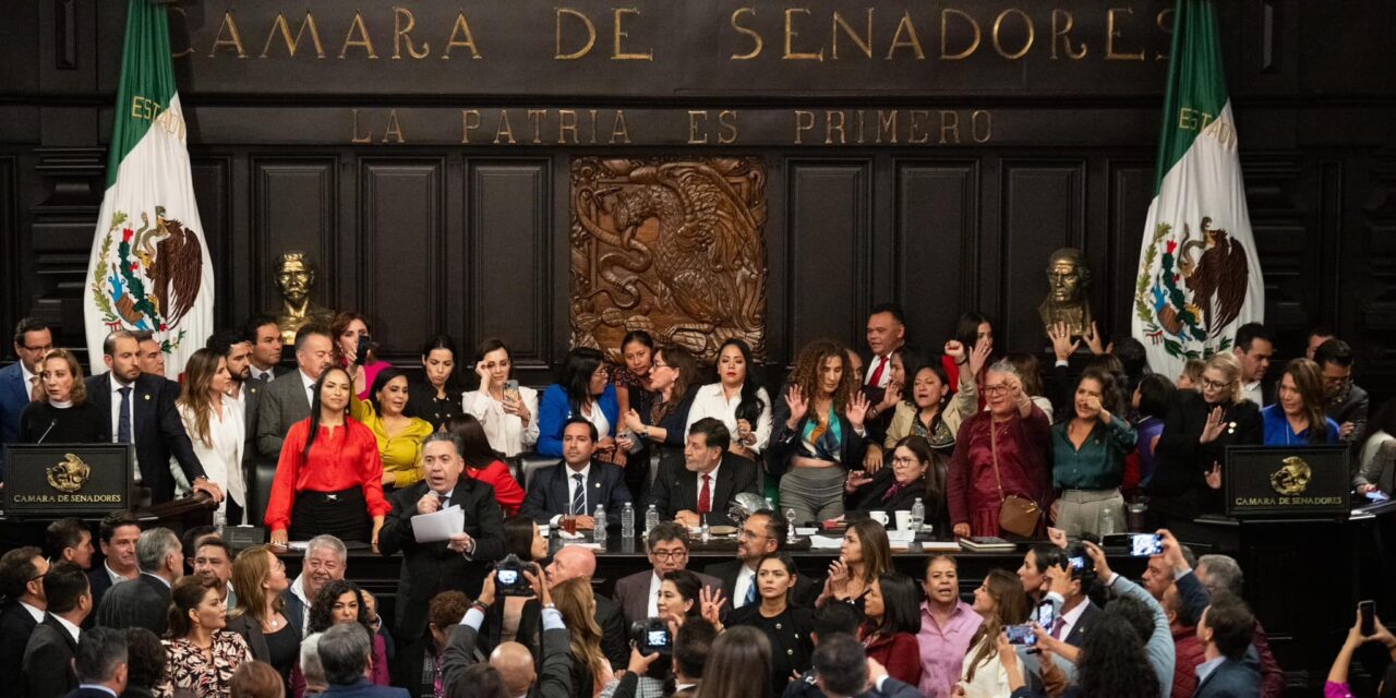 Aprueba Senado reforma constitucional al poder judicial con voto de Yunes