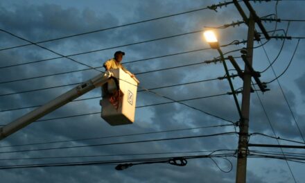 Se han encendido más de 65 mil luminarias led en la presente administración