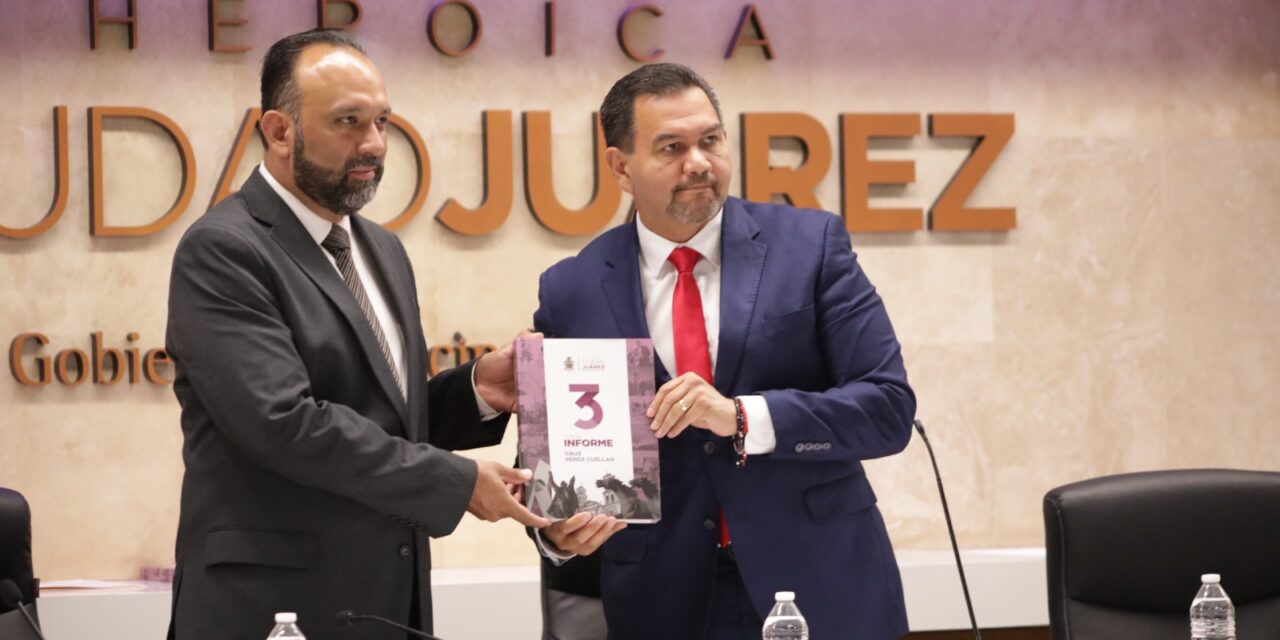 Entrega el Presidente Municipal Cruz Pérez Cuéllar su Tercer Informe de Gobierno