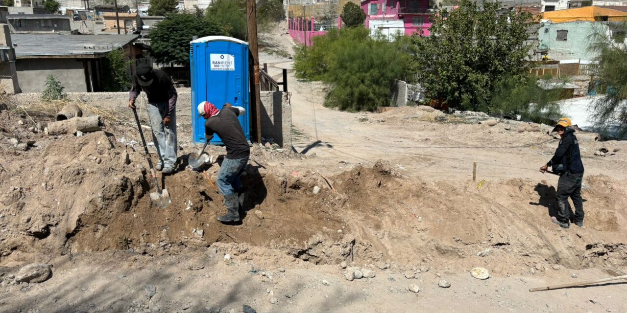 Comienza Obras Públicas trabajos de construcción de la calle ‘Cafeto’