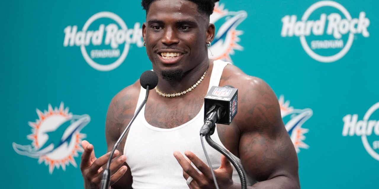 Así detuvo la policía a Tyreek Hill, receptor de los Delfines de Miami antes del partido