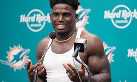 Así detuvo la policía a Tyreek Hill, receptor de los Delfines de Miami antes del partido