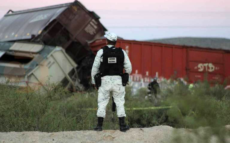 Más de 5 mil kilogramos de ácido sulfúrico derramados por descarrilamiento de tren en Ahumada