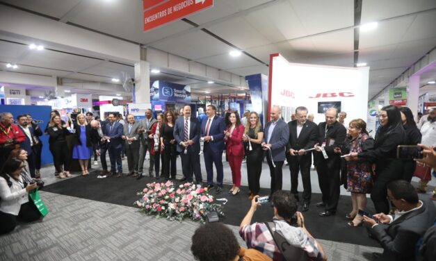 Participa el Presidente Pérez Cuéllar en la inauguración de la Décima Tercera edición de la Expo MRO