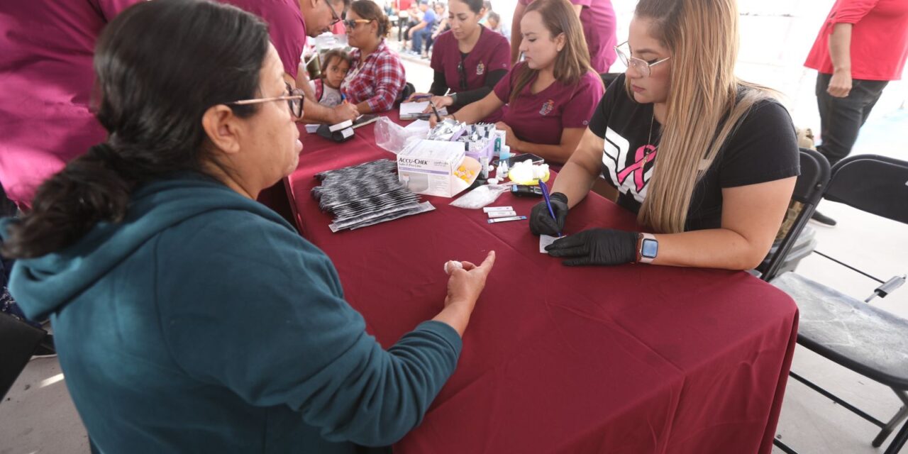 Encabeza Presidente Municipal quinta edición de ‘Cruzada Rosa’