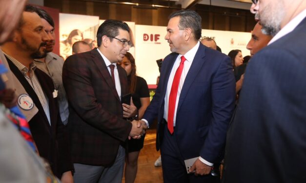 Presenta su Tercer Informe de Actividades la Presidenta del DIF Municipal