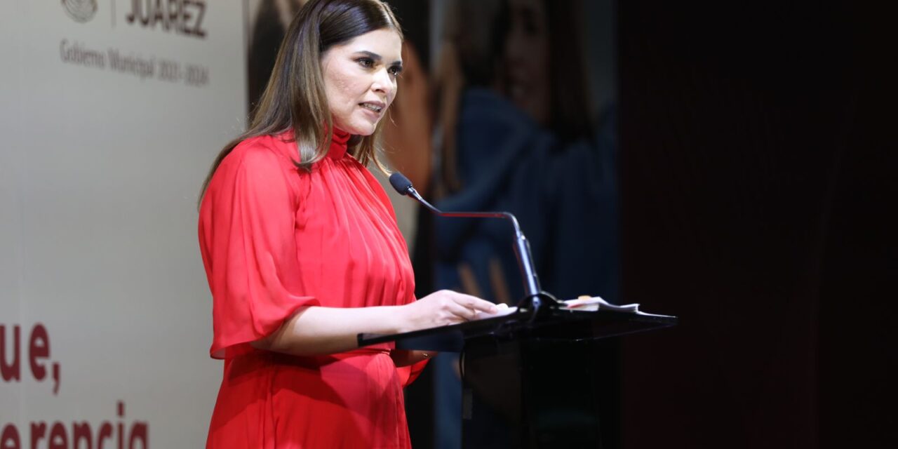 Presenta su Tercer Informe de Actividades la Presidenta del DIF Municipal