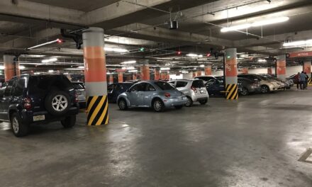 Proponen reforma nacional para que los estacionamientos sean gratis