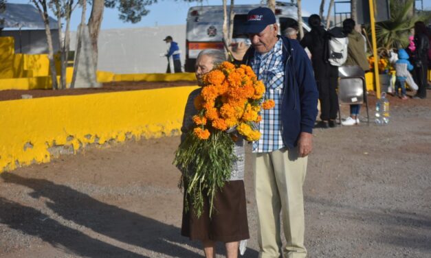 Visitaron 180 mil personas cementerios municipales por el Día de Muertos