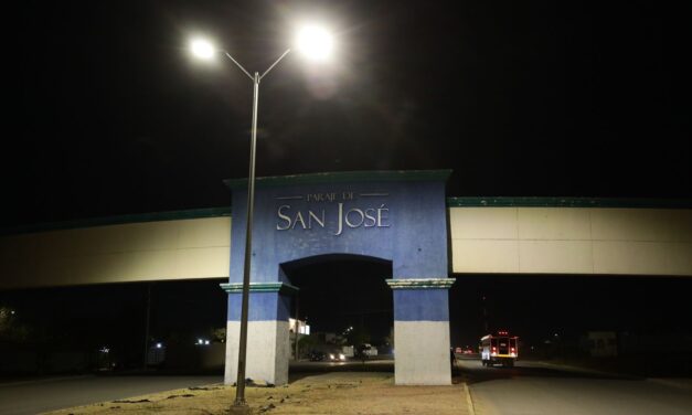 Realizan entrega de luminarias en siete zonas de la ciudad