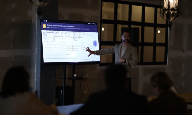 Regidores revisan situación de empresarios en la avenida Abraham Lincoln