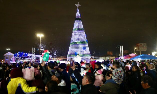 Dona Total Gas 60 mil pesos en juguetes para ‘Santa Bombero’