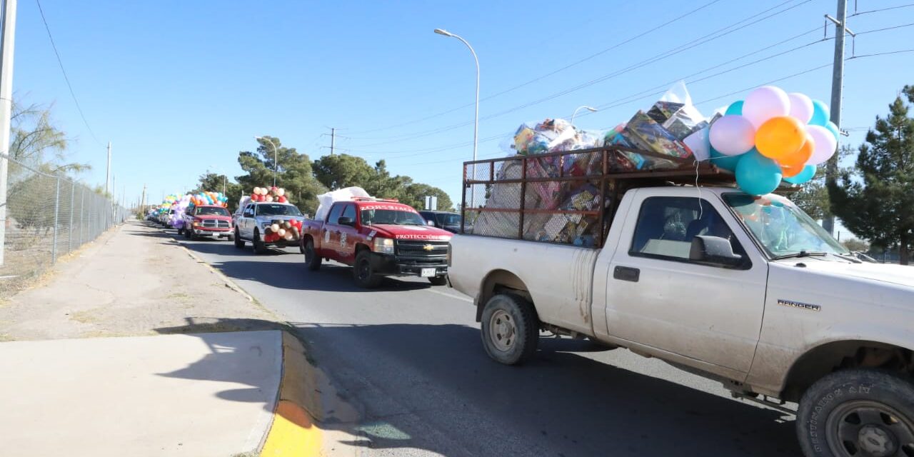 Comerciantes donan 16 mil juguetes para la campaña “Santa Bombero”