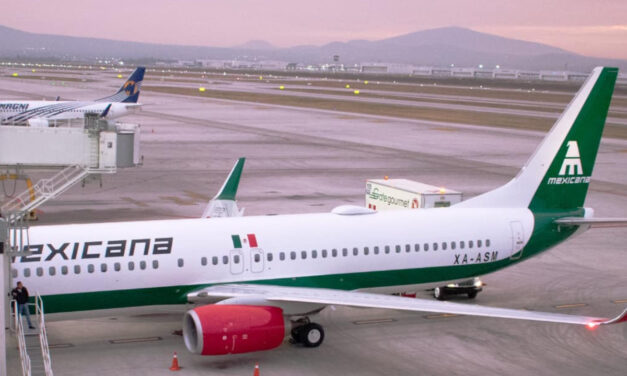 Mexicana de Aviación opera en números rojos y quebrará en 2025: Casas Lías