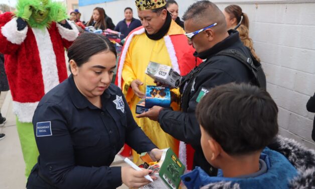 Regala la SSPM miles de juguetes por el Día de los Reyes Magos