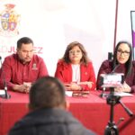 Exigen autoridades municipales a cronista parralense respeto a las mujeres