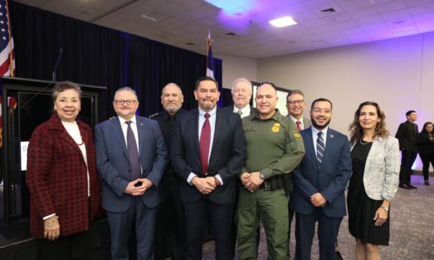 “Fundamental para el desarrollo regional la relación Juárez, El Paso y Las Cruces”. Alcalde